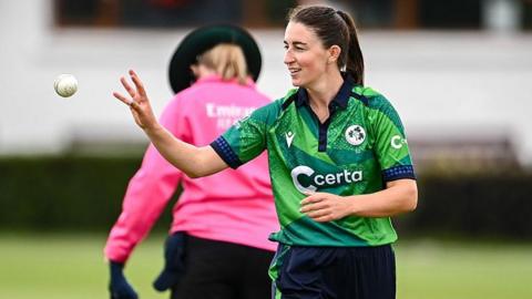 Arlene Kelly 