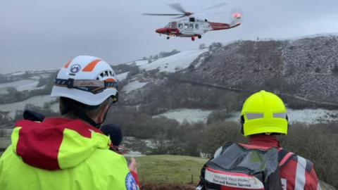 Rescue helicopter airlifts casualty to hospital