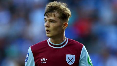 Sean Moore in action for West Ham