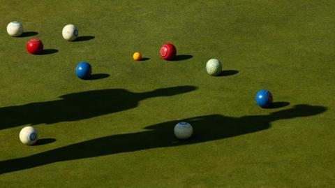 Lawn bowls