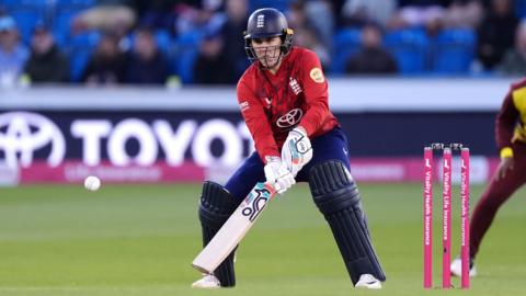 England captain Nat Sciver-Brunt shapes to play a ramp shot