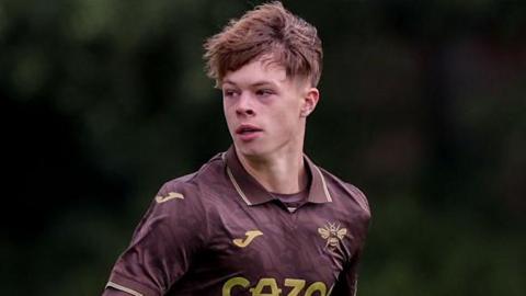 Luca Picotto playing for Brentford's Under 21 side