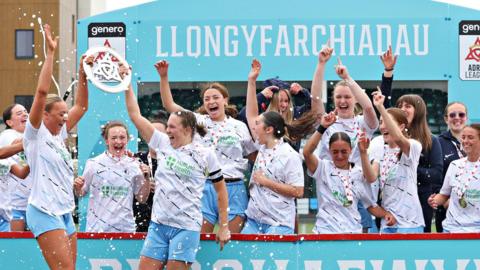 Cardiff Met players celebrate promotion