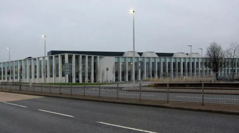 Cùirt an t-Siorraidh ann an Inbhir Nis 