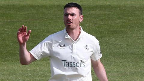 Kent bowler Nathan Gilchrist is to join Warwickshire at the end of the season