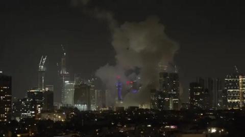 نتنياهو نفذنا واحدة من أكبر العمليات العسكرية في التاريخ وأضرار في تل أبيب جراء الصواريخ الإيرانية نتنياهو نفذنا واحدة من أكبر العمليات العسكرية في التاريخ وأضرار في تل أبيب جراء الصواريخ الإيرانية