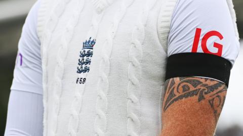 England captain Ben Stokes wears a black armband during a Test