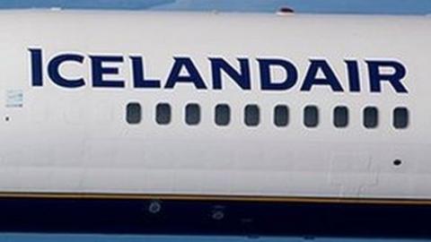 Icelandair jet