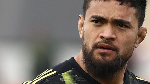 Vaea Fifita in action for Hurricanes