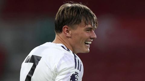 Manchester United winger Ethan Ennis scored the winner at Middlesbrough in the Premier League 2 game on Monday