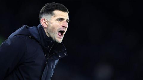 Portsmouth boss John Mousinho shouts from the sidelines