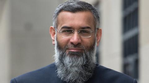 Anjem Choudary arriving at the Old Bailey for a hearing on 24 March 2016