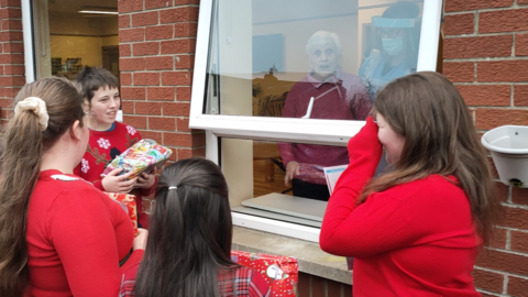 Pupils visiting older people