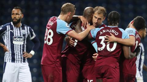 West Ham celebrate their late goals