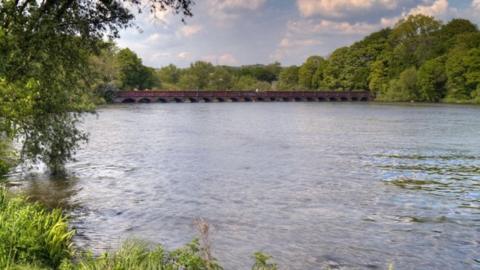 Carr Mill Dam