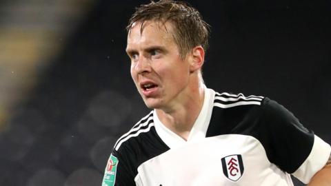 Stefan Johansen in action for Fulham