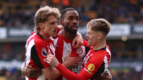 Ivan Toney celebrates