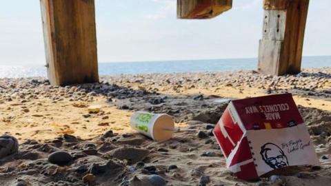 Litter on Great Yarmouth beach