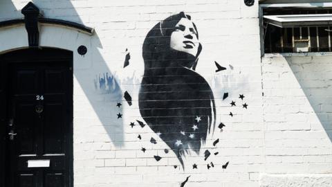 Ilhan Omar mural in Birmingham
