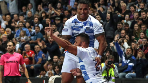 Latrelle Schaumkel scored the second of Toulouse's two first-half tries