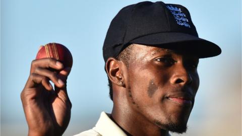 Jofra Archer celebrated his six-wicket ball by holding the ball aloft