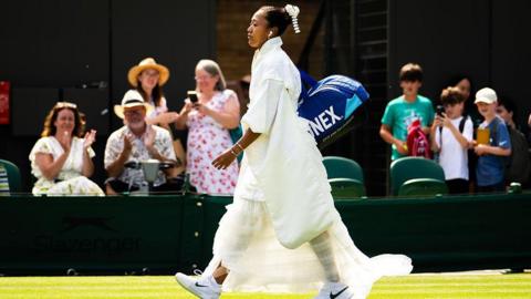 Naomi Osaka in her all-white Kimono inspired outfit