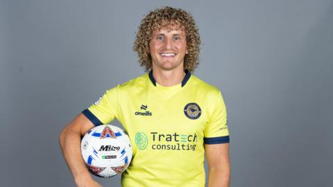 Aaron Kuhl