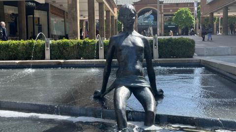 Naiad sculpture, Coventry