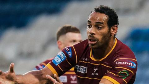 Leroy Cudjoe in action for Huddersfield Giants