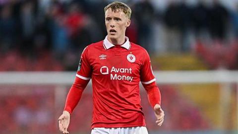 Jake Doyle-Hayes of Sligo Rovers during the Airtricity Men's Premier Division match between Sligo Rovers and Drogheda United 