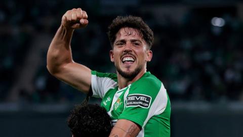 Pablo Fornals celebrates scoring the winner for Real Betis against Elche