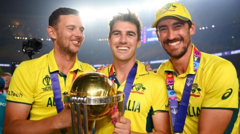 Mitchell Starc, Pat Cummins, Josh Hazlewood celebrate winning 2023 World Cup