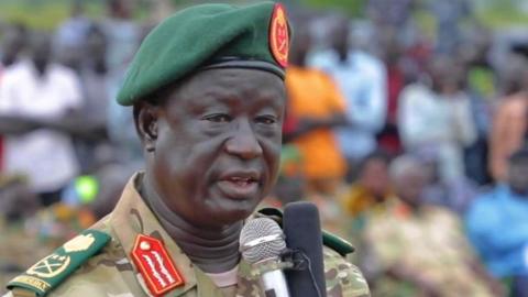 Gen Akol Koor Kuc talking to troops in 2022 - screengrab from Eye Radio