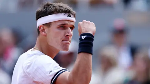Alexander Zverev hits a forehand