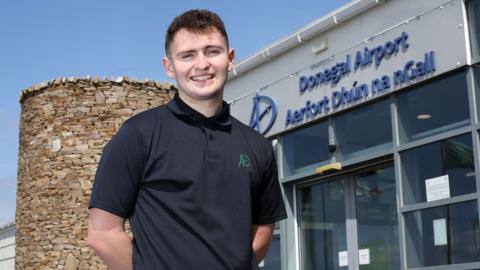 Neach-obrach phort-adhair Dhùn nan Gall