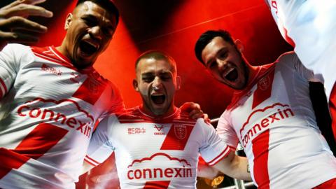 Hull KR's Sauaso Sue, Mikey Lewis and Niall Evalds pose for the camera