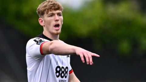 Bobby Faulkner in action for Dundalk 