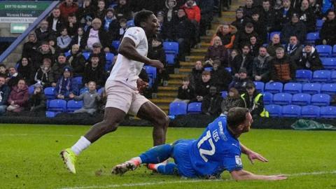Aribim Pepple scores for Plymouth