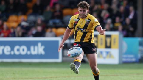 George Lawler in action for Castleford Tigers