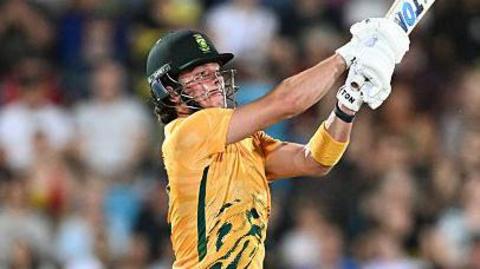 Dewald Brevis 
