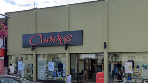 A screen shot of Cuddys department store from the outside