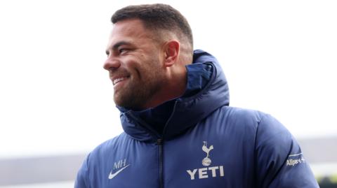 Martin Ho, Manager of Tottenham Hotspur, looks on prior to the Adobe Women's FA Cup Fourth Round match between Tottenham Hotspur and Leicester City 