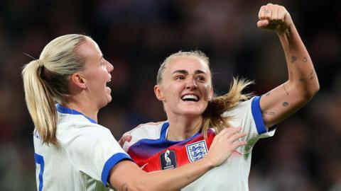 Georgia Stanway celebrates