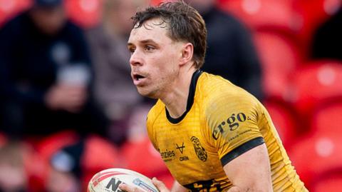 Blake Taaffe in action for Castleford Tigers 