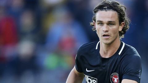 Rasmus Nicolaisen in actin for FC Midtjylland