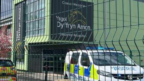 Police outside Ysgol Dyffryn Aman