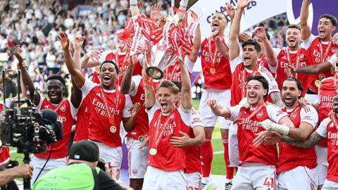 Arsenal lift Premier League trophy