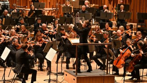 The 91ȱ Symphony Orchestra conducted by Gemma New with Lise de la Salle on piano perform John Adams The Chairman Dances, George Gershwin Piano Concerto in F major, Valerie Coleman Umoja (Anthem of Unity) (UK premiere), Samuel Barber Symphony No 1 in the Barbican Hall on Friday 24 February 2023