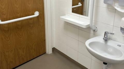 Stoma facilities in toilet