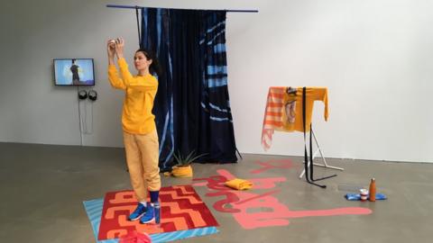 Maria Malone performing Frances Disley artwork #Ballcourt